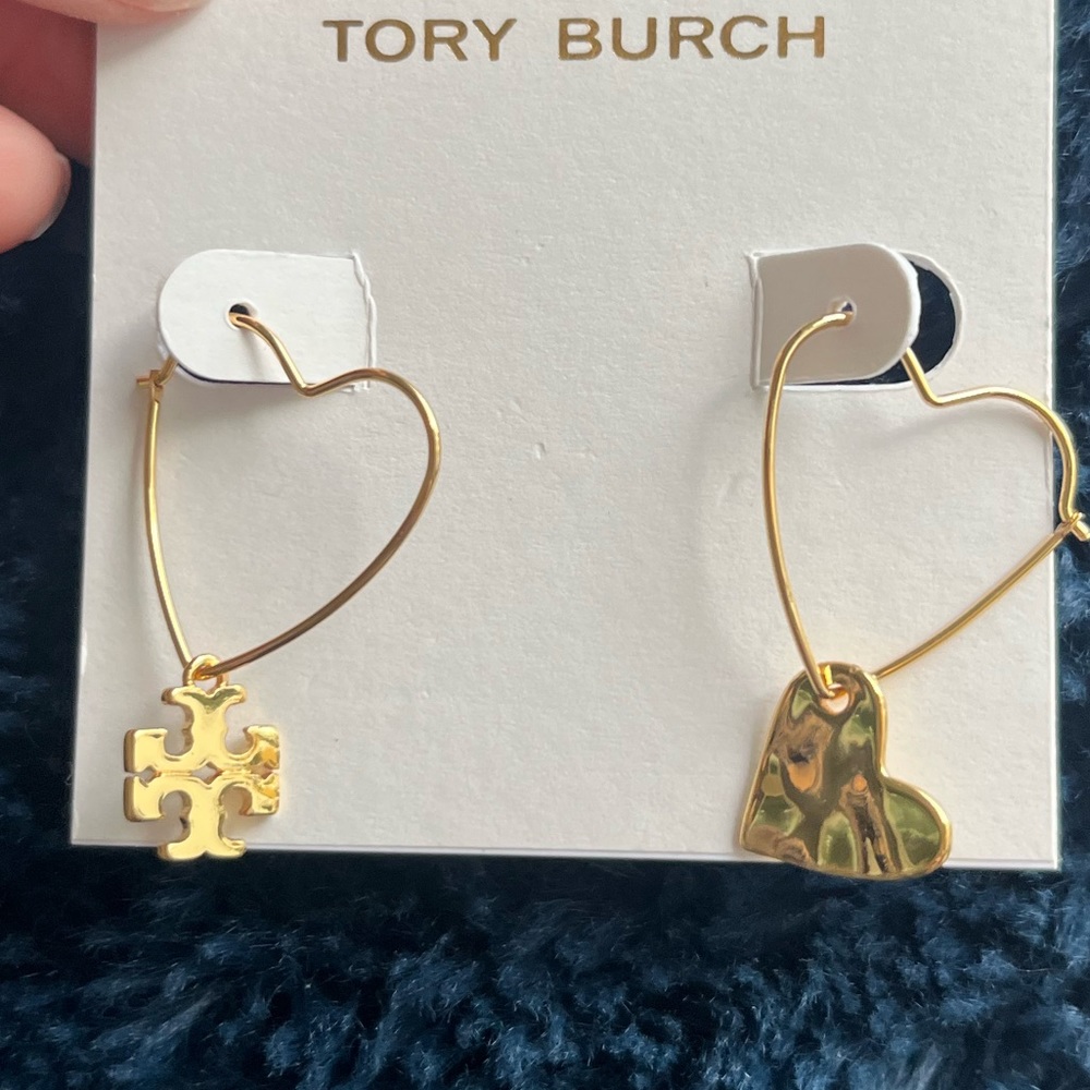 Tory burch heart hoops with logo and charm